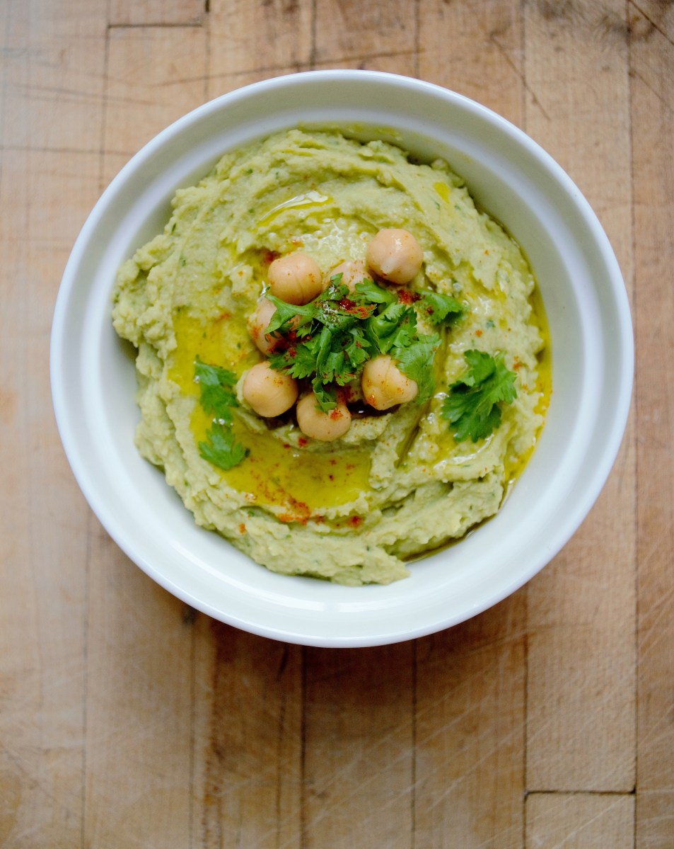 avocado hummus vegan